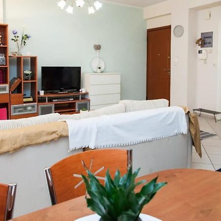 Lovely Apt In Peristeri Athene Buitenkant foto