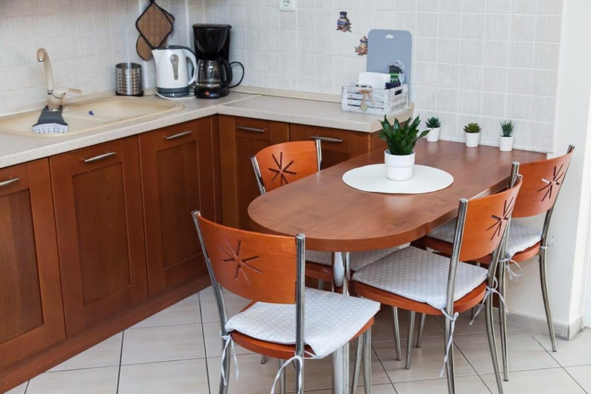 Lovely Apt In Peristeri Athene Buitenkant foto