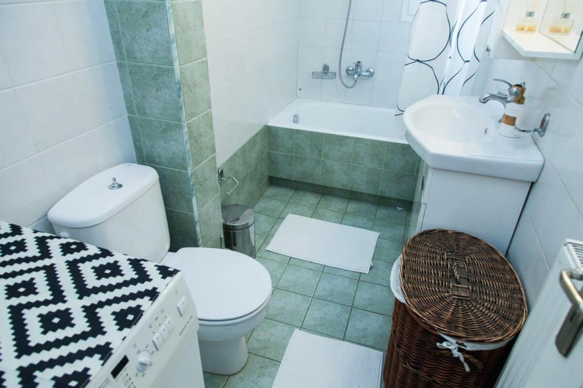 Lovely Apt In Peristeri Athene Buitenkant foto